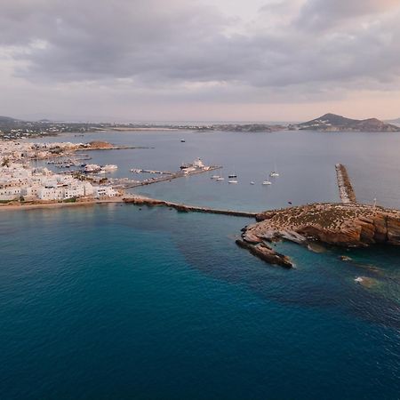 Отель Naxos Rhyton Naxos City Экстерьер фото