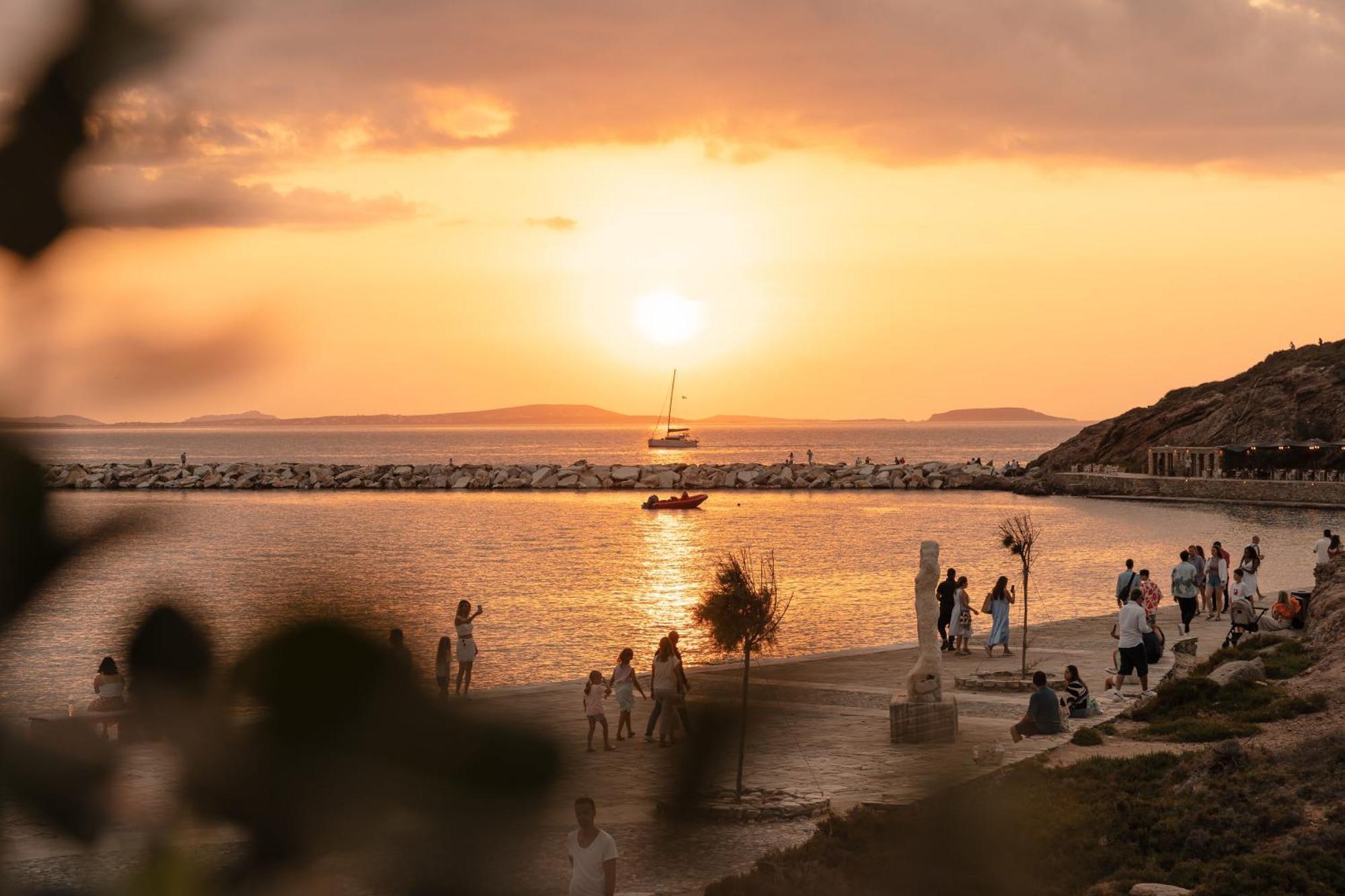 Отель Naxos Rhyton Naxos City Экстерьер фото